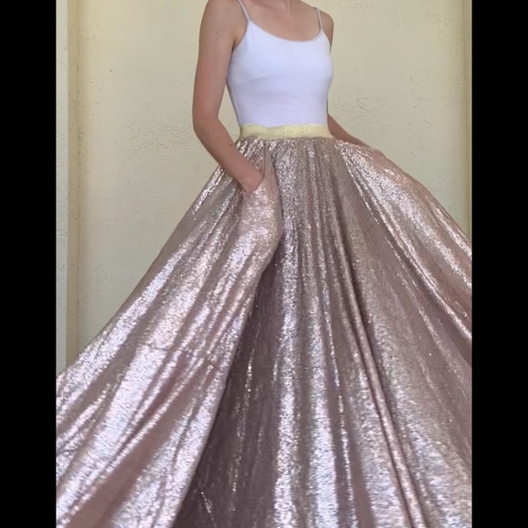 Boutique Sequin Maxi Skirt Double Full with Pockets - Picture 6 of 10